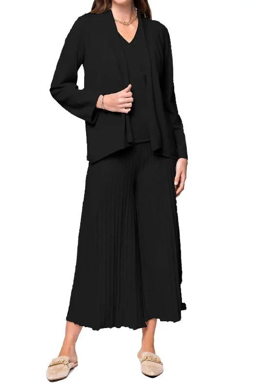 Versatile Items Amy Cardigan In Black