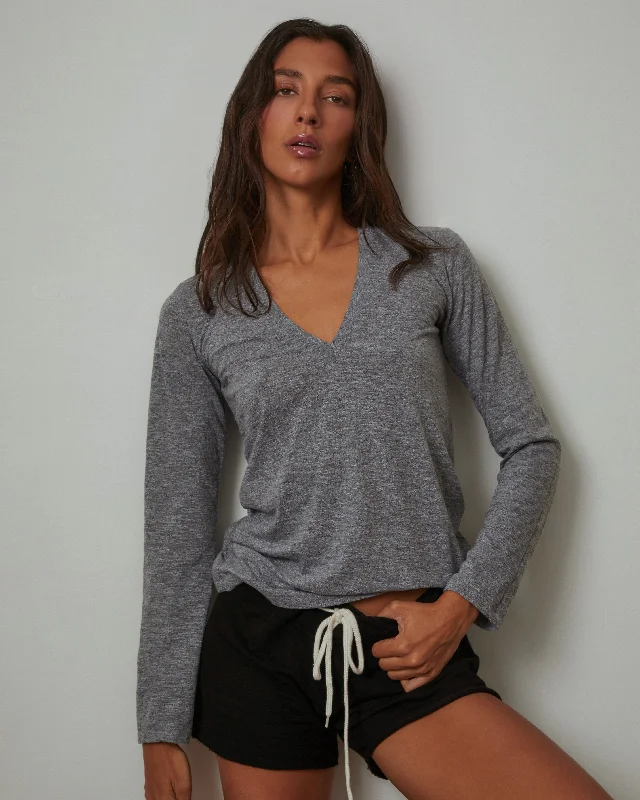 Layered Style Textured Tri-Blend Fitted Long Sleeve V Neck Tee