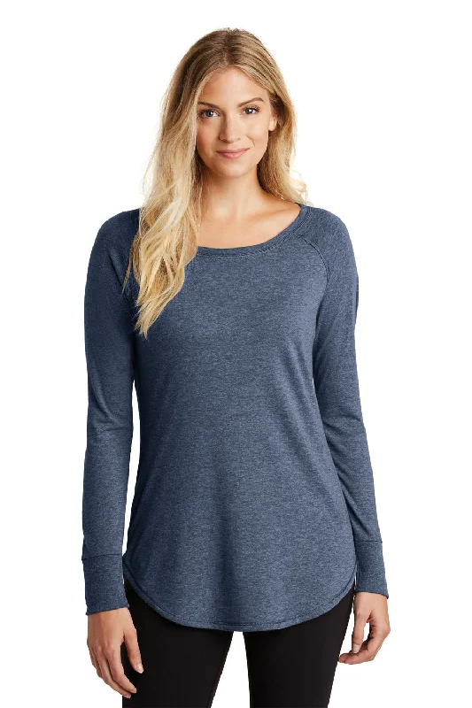 Lounge Chic District Womens Perfect Tri Long Sleeve Crewneck T-Shirt - Navy Blue Frost Lounge Chic District Womens Perfect Tri Long Sleeve Crewneck T-Shirt - Navy Blue Frost