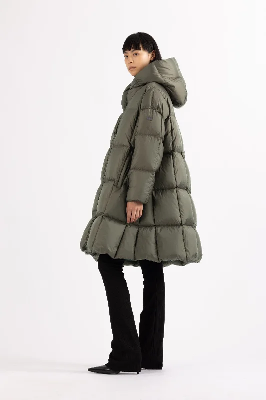Simple And Comfortable DOWN COAT EFA