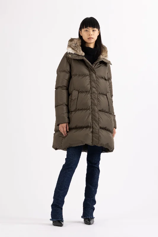 Elegant And Noble DOWN COAT NEV
