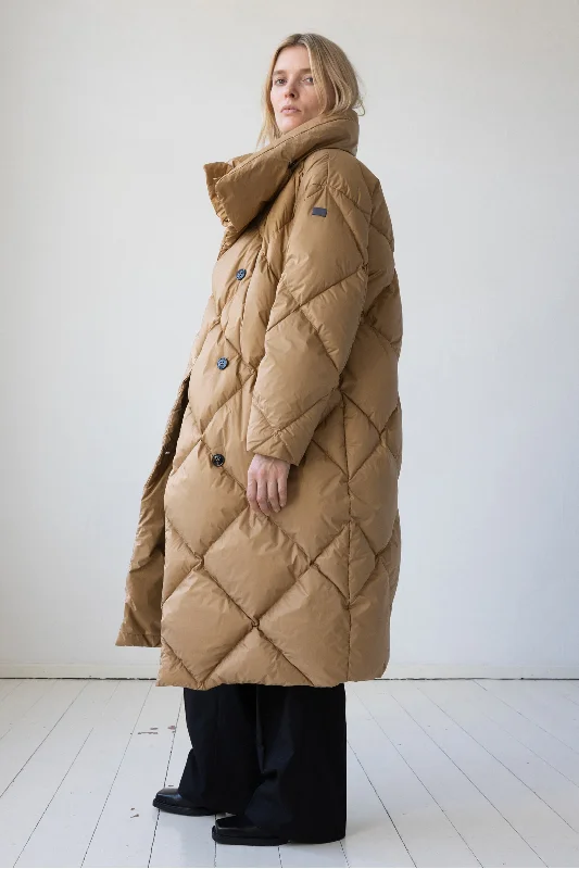 British Style ICONIC DIAMOND QUILT DOWN COAT DEA