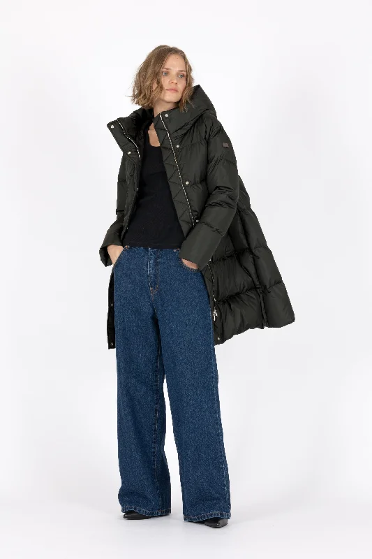 Classic And Versatile DOWN COAT NEV
