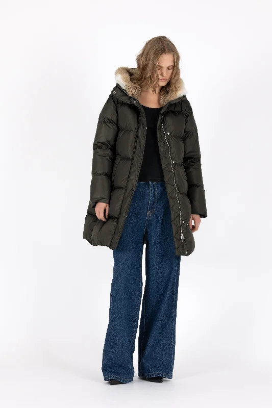 Stylish Fit DOWN COAT NEV