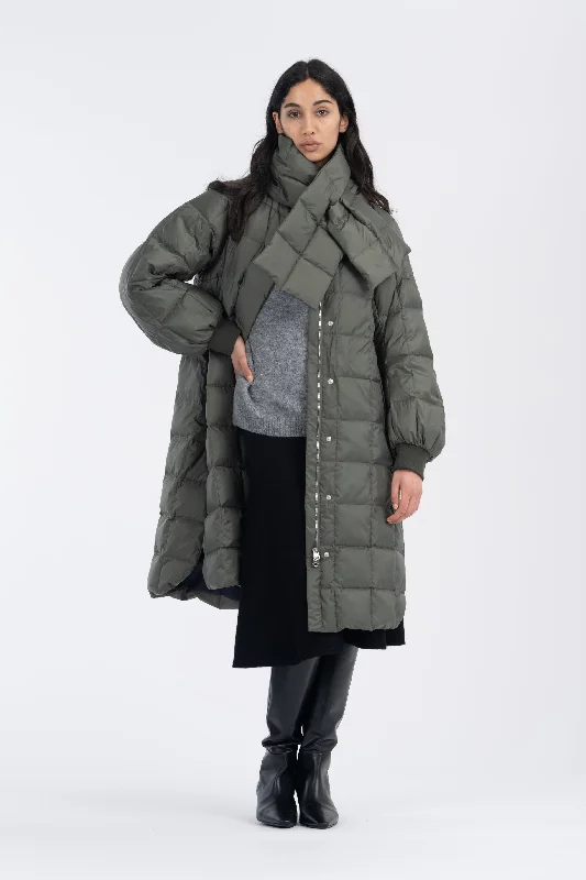 Classic Color QUILTED COAT LUA WITH SCARF