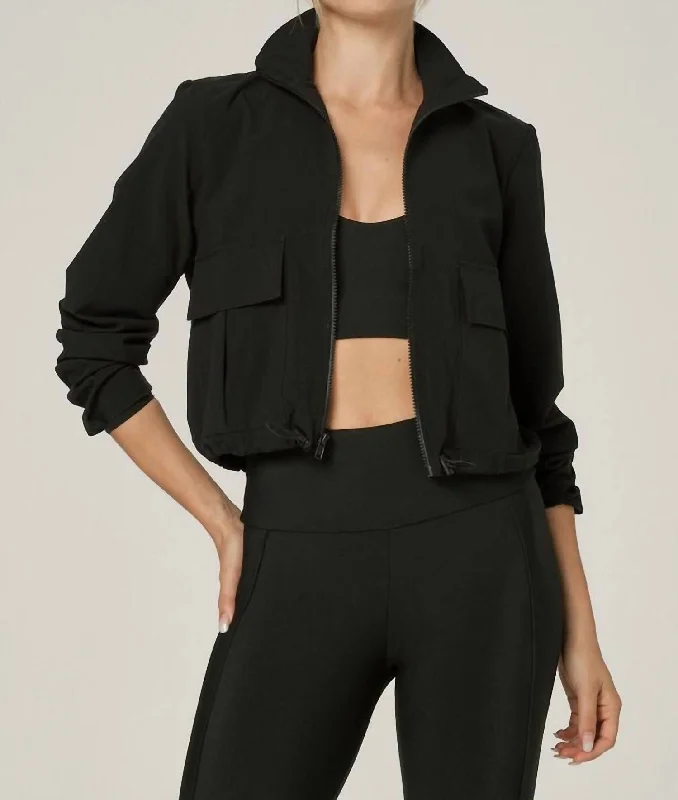 Layered Style Short Coming Jacket In Black