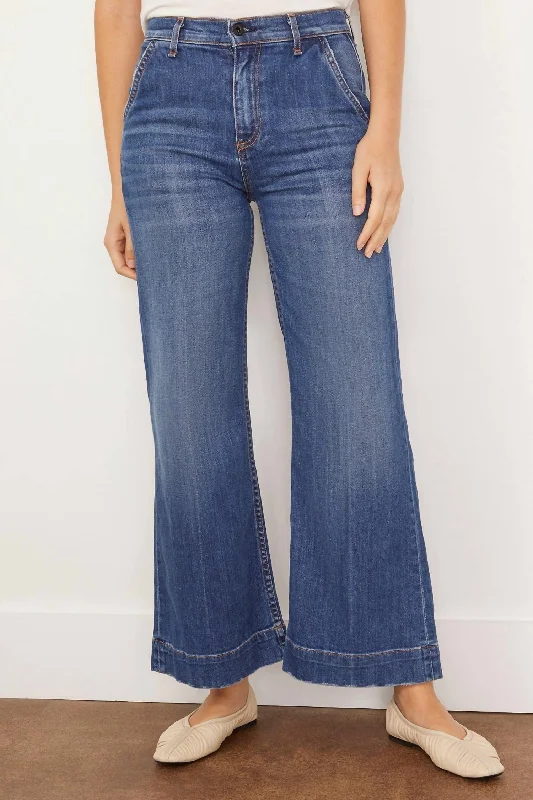 Cozy Vibes Cropped Trouser Boot Jean In Gunnison