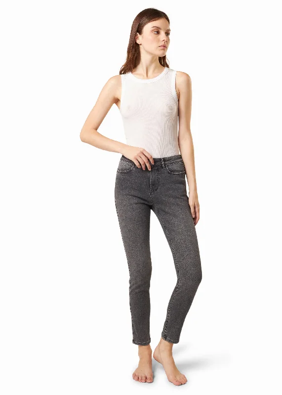GRIGIO MEDIO
