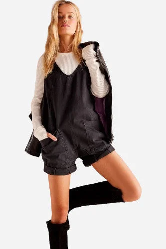 Easy Chic Wear Free People High Roller Shortall in True North