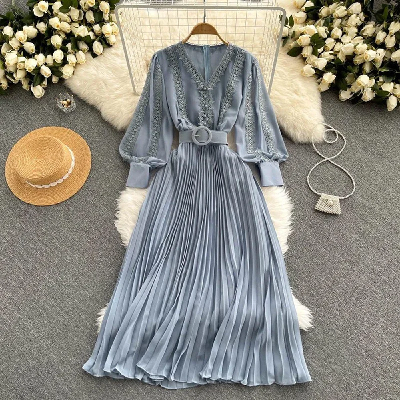 Modern Chic Meredith Statement Dress