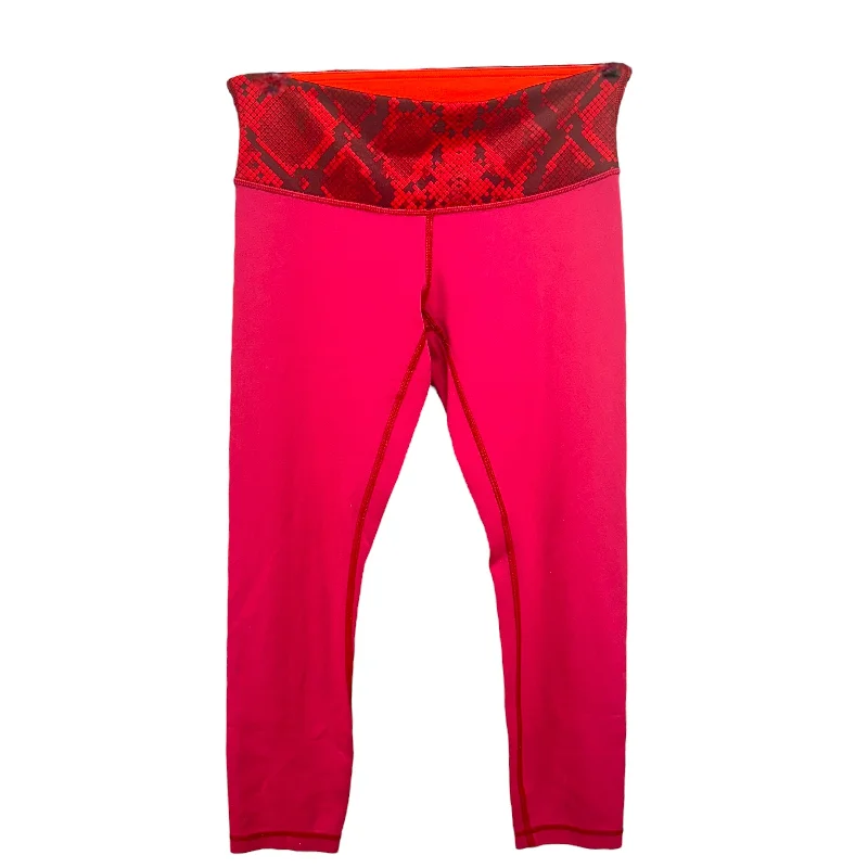 Unique Design Wunder Under Crop III Reversible in Cranberry / Alarming Lululemon, Size 6