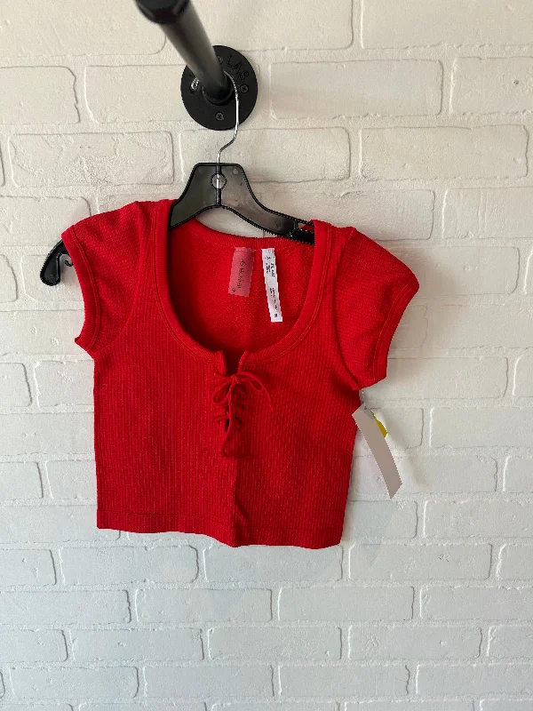 Relaxed Dresses Athletic Top Short Sleeve By Cmc In Red, Size: M