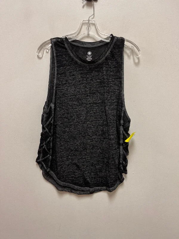 Fashion Wear Athletic Top Short Sleeve By Gaiam In Grey, Size: S