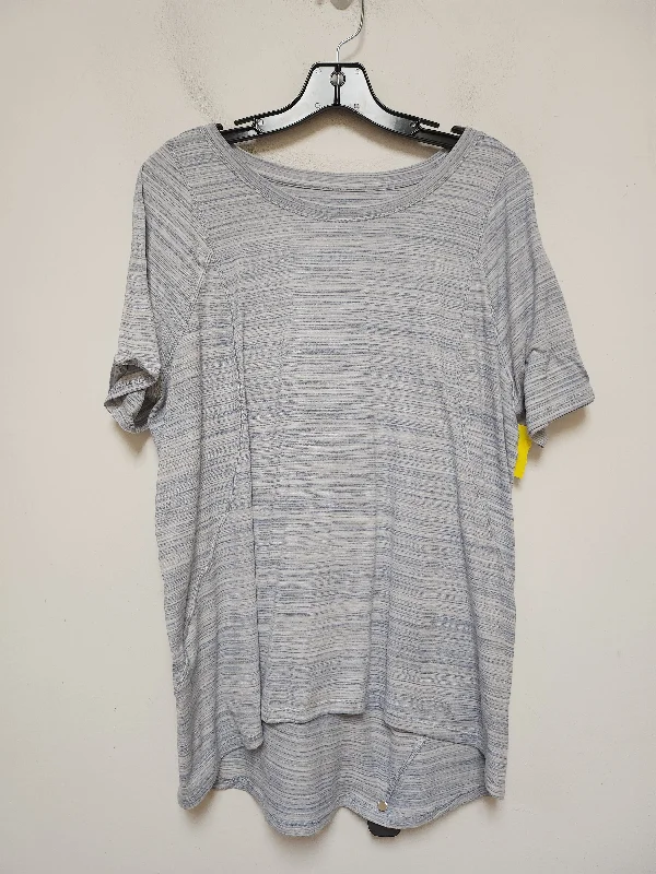 Effortless Elegance Athletic Top Short Sleeve By Lululemon In Blue, Size: 2x