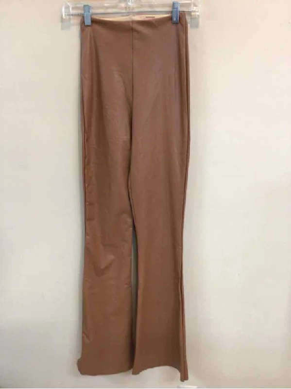 Sports And Leisure COMMANDO SIZE MEDIUM Ladies PANTS