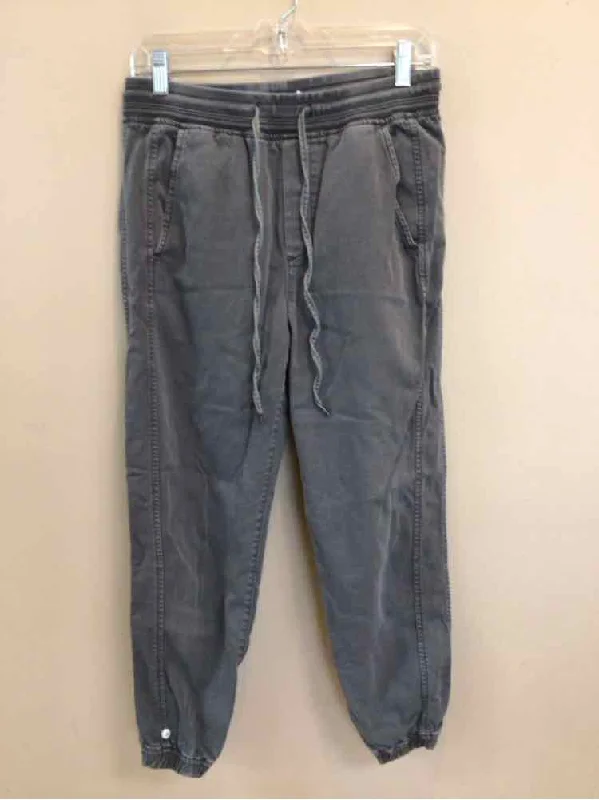 Fashionable Ease GAP SIZE SMALL Ladies PANTS