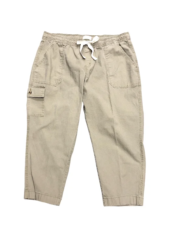 Comfortable Outfits Levis Signature Women's Capri Olive 20