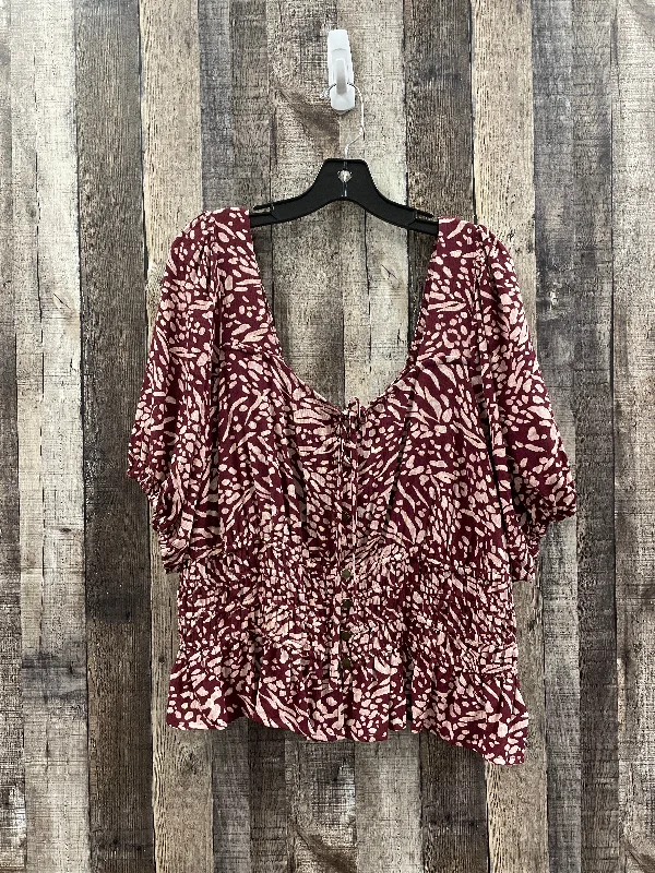 Easy Chic Top Short Sleeve By Cme In Purple, Size: 1x