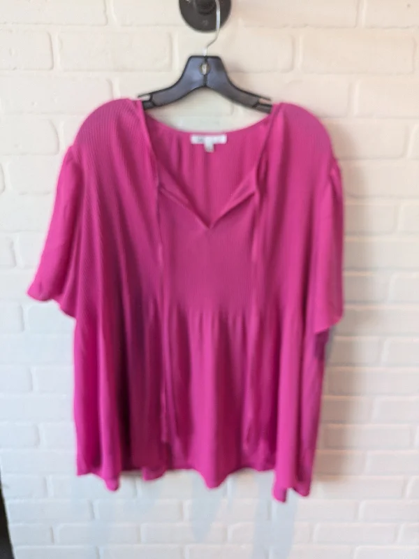 End Of The Year Top Short Sleeve By Dr2 In Pink, Size: 2x