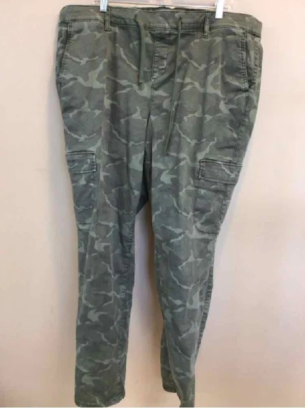 Cozy Chic TORRID SIZE 3 X Ladies PANTS