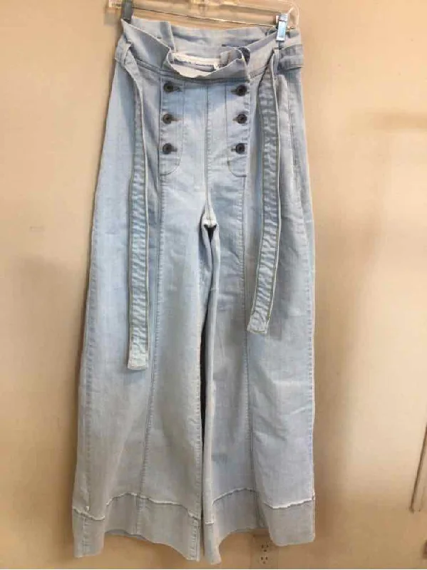 Exquisite Details VENUS SIZE 4 Ladies PANTS