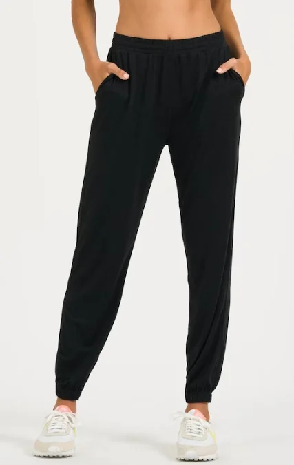Casual Chic Wear Vuori Women's Boyfriend Jogger