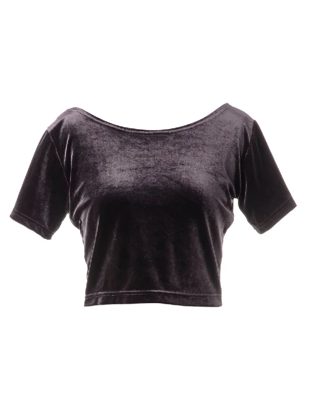 Loose Fit Label Velvet Low Back Crop Top