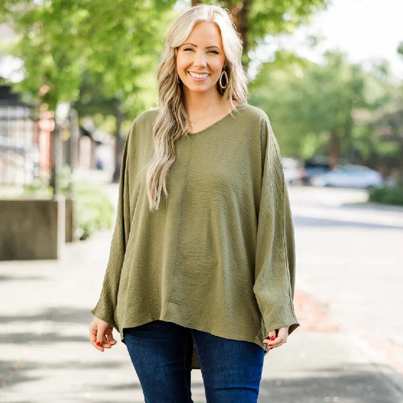 Noble And Elegant Take A Walk Top, Olive